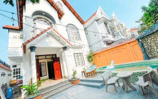 Lavie House 2 - 8B Lạc Long Quân