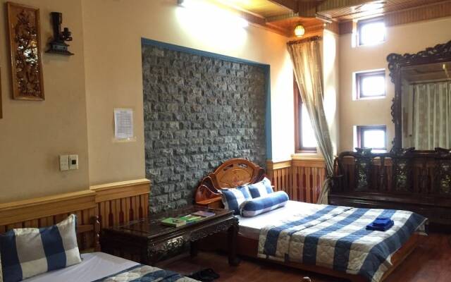 Happy Homestay