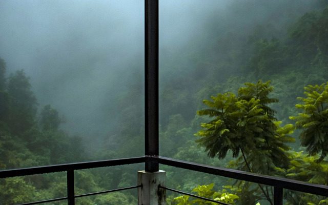 Haut Monde Hill Stream Resort and Spa