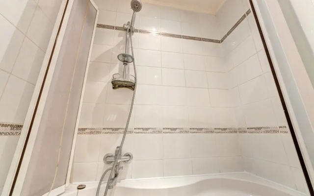 Apartment Lva Tolstoho
