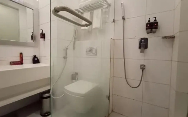 GINGER Noida City Center