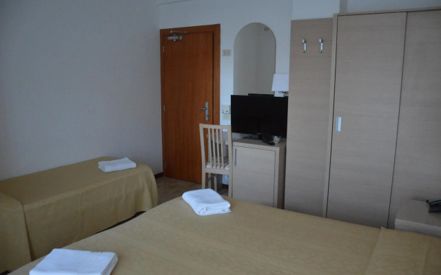 Hotel Caesar