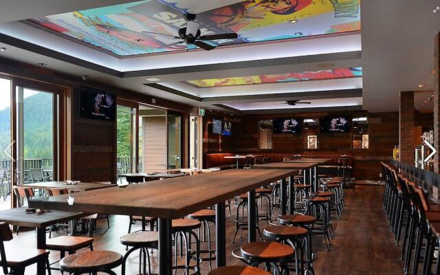 Pender Harbour Hotel