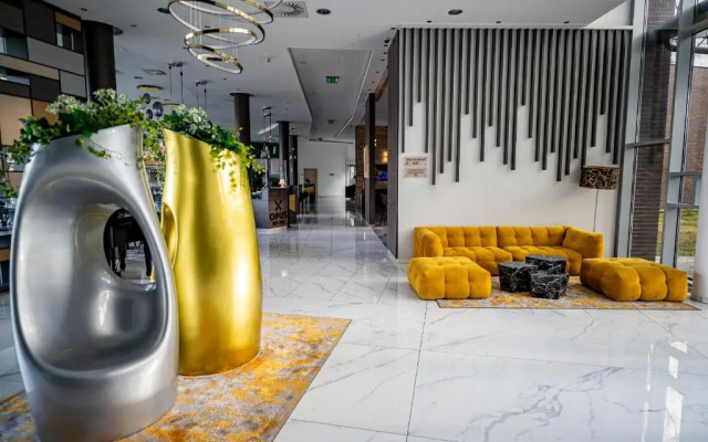 Hotel Azúr Prémium