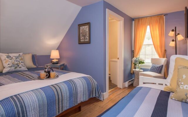 The Lincoln Inn & Restaurant At The Covered Bridge