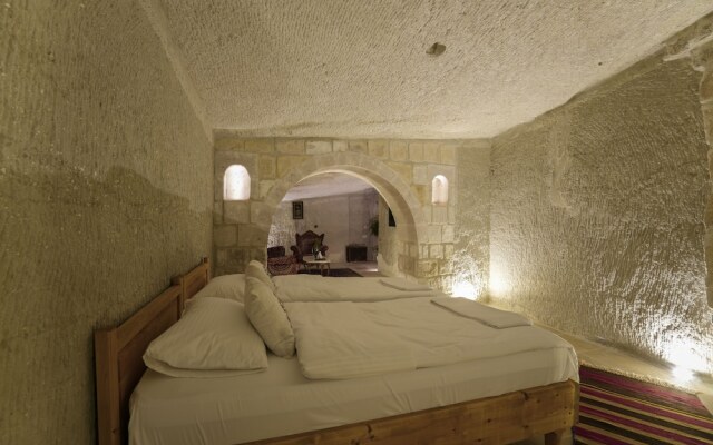 My Cave Suites