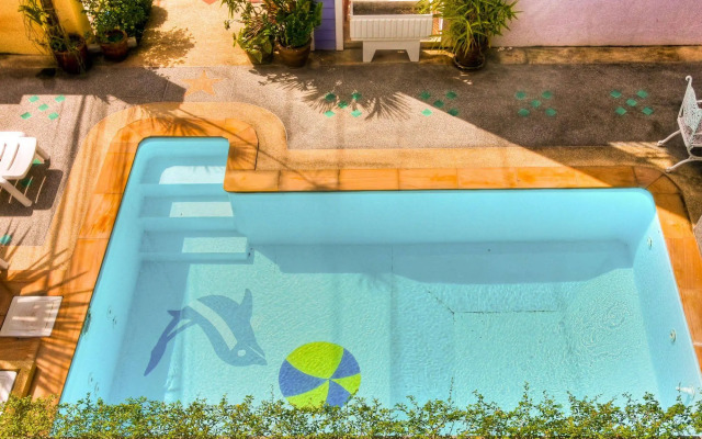 Absolute Guesthouse Phuket