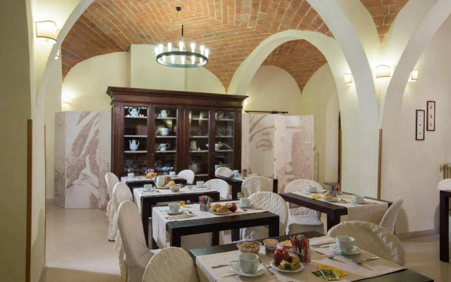 Hotel Alma Domus