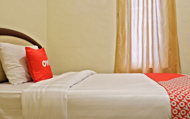 Pondok Dian Syariah by OYO Rooms