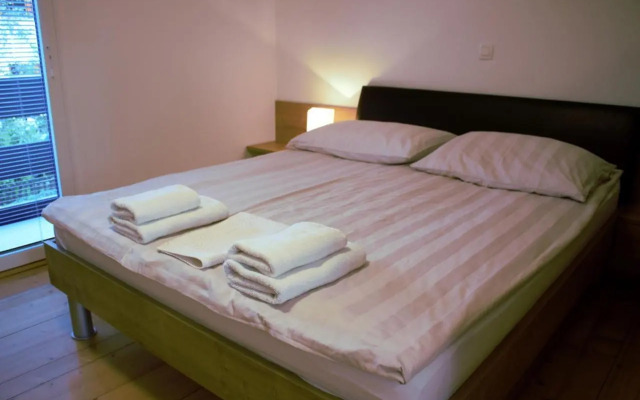Mariana Apartment