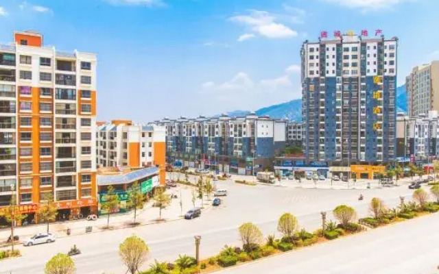 Huize Decheng Boutique Hotel