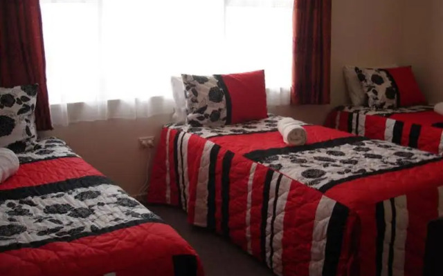 Willowbank Motel