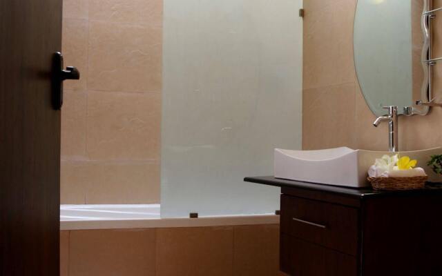 The Olive Suites