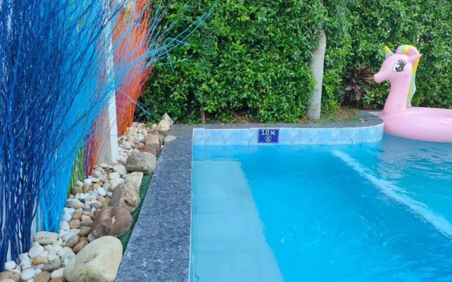 350m to beach pool villa