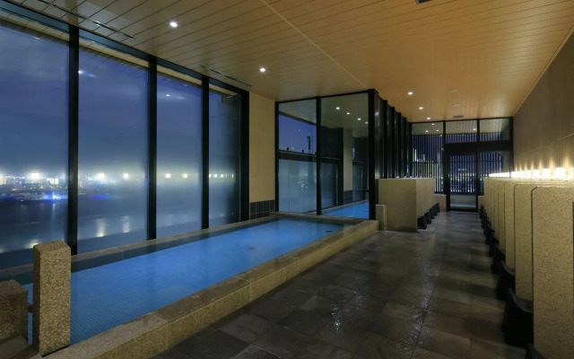 The Singulari Hotel & Skyspa at Universal Studios Japan