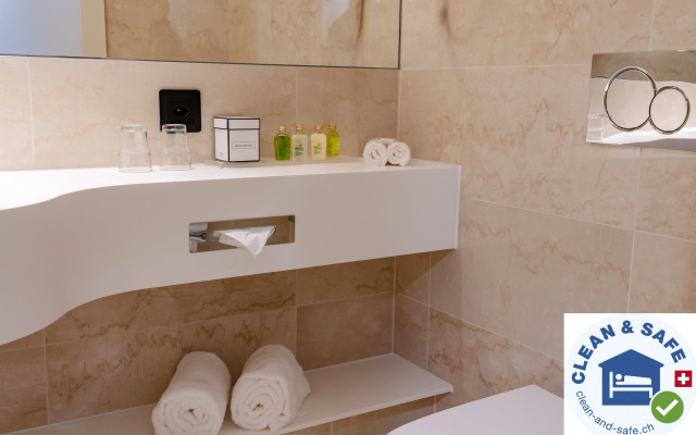Nash Suites Airport Hotel