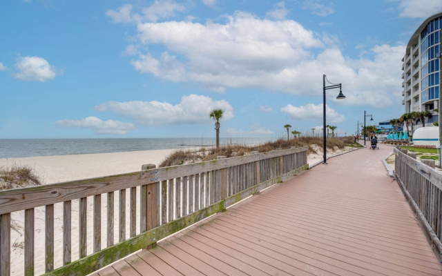 Steps to Boardwalk & Beach! Stylish Biloxi Home