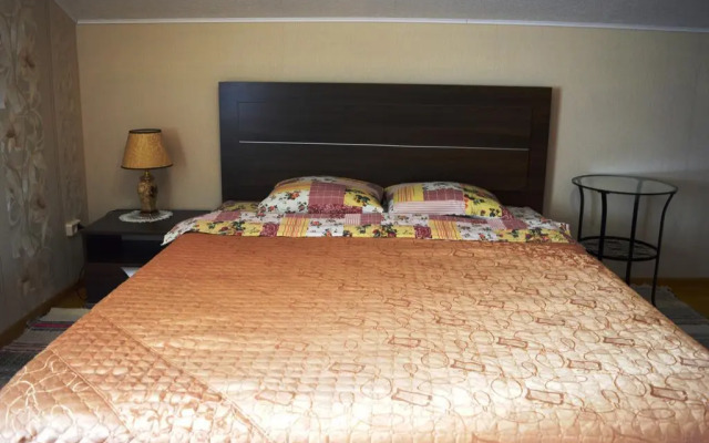 Viktoria Guest House