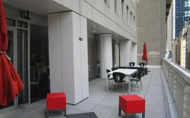 Churchill Residence Suites
