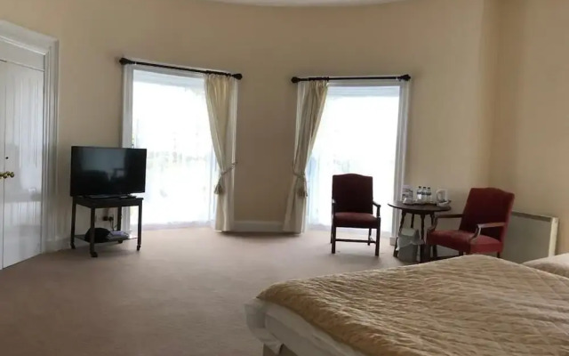 Longworth Hall Hotel