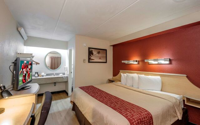 Red Roof Inn Tallahassee - University