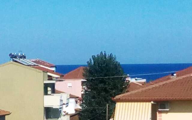 Apartment With 2 Bedrooms In Leptokarya, With Wonderful Sea View, Enclosed Garden And Wifi 38 Km From The Slopes