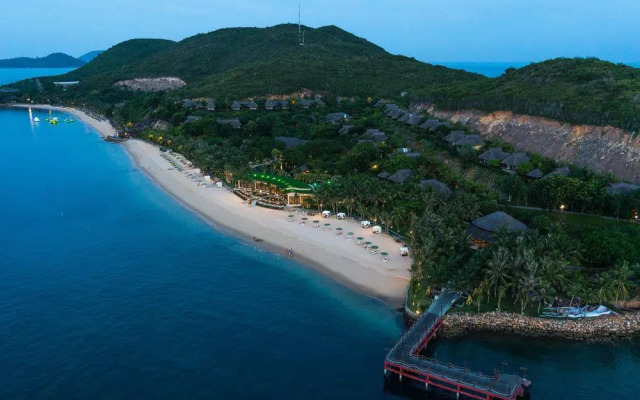 Hon Tam Resort Bungalow