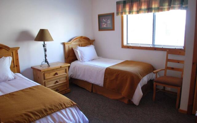 Double Eagle Resort & Spa
