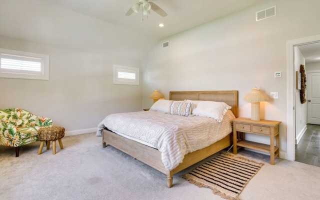 Sleek Long Branch Vacation Rental w/ Yard + Patio!