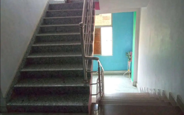 Maharaja Palace by OYO Rooms