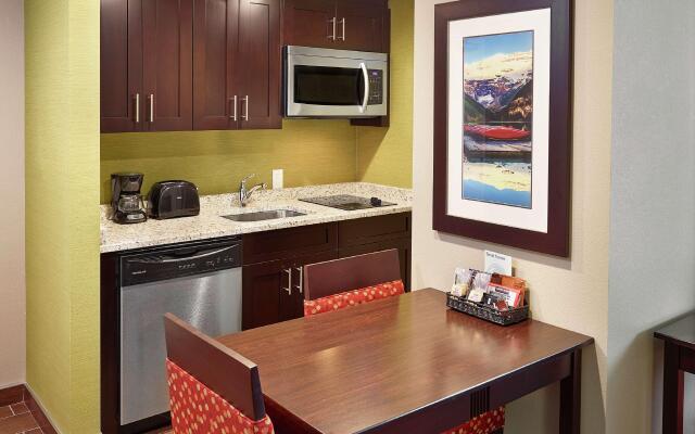 Homewood Suites by Hilton Calgary-Airport, Alberta, Canada