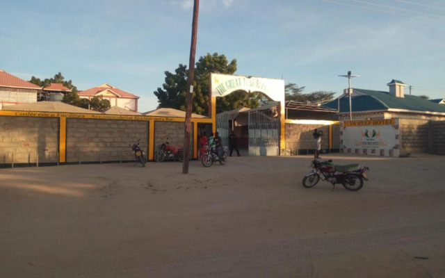 The Great Turk Reef Hotel-Lodwar