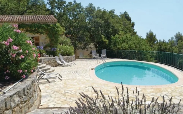 Peaceful, spacious 3 bed Villa