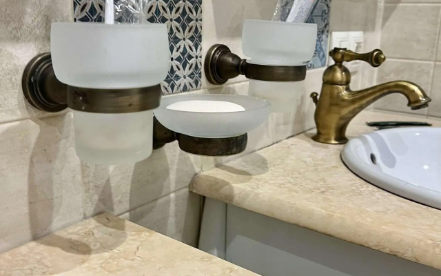 Апартаменты на Полтавском проезде 2