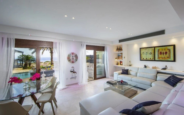 Protaras El Greco Seafront Villa, Greco Mare