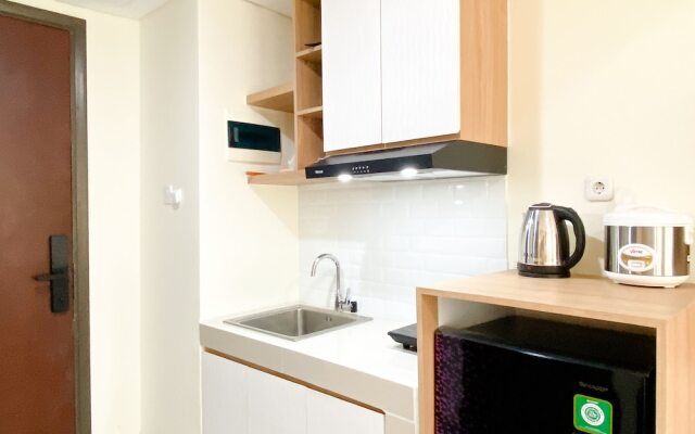 Minimalist And Strategic Studio At Pollux Chadstone Apartment