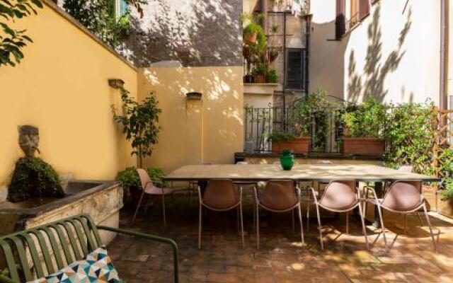 Margana Palace Holiday Apartments