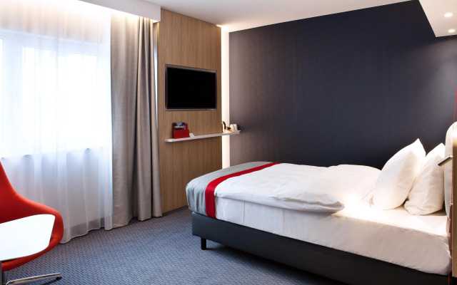 Holiday Inn Express Sindelfingen, an IHG Hotel