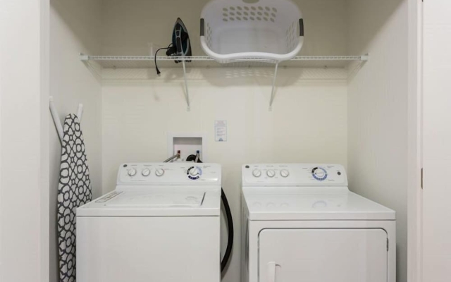 8BR ChampionsGate Pool Home