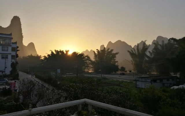 Yanshuo Feeling Lijiang Boutique Inn