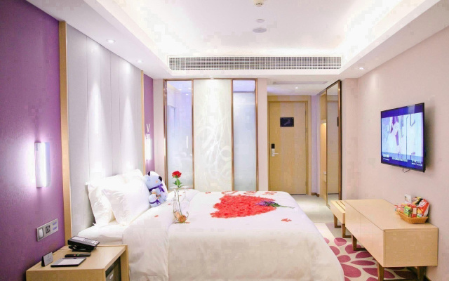 Lavande Hotels· Shenzhen Pingshan High Speed Railway Station Shuanglong Metro Station – Guest Rooms – Shenzhen