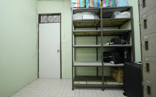 Lee Home Bangkok