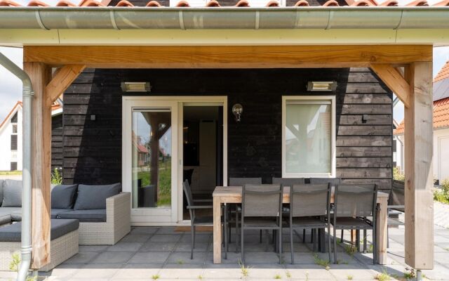 Seaside Comfort Near Scherpenisse