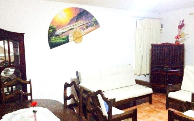 House With in Pereybere With Pool Access and Enclosed Gard