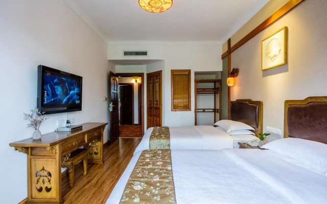 Yangshuo Riverview Hotel