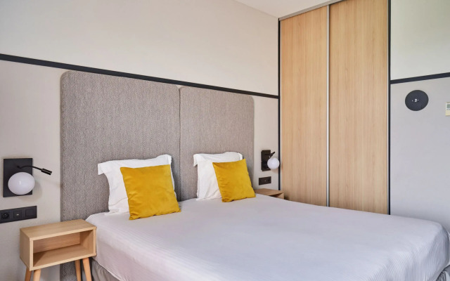 Appart'hôtel Odalys City - Bioparc Lyon Est