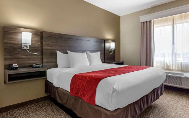 Comfort Suites near Robins Air Force Base