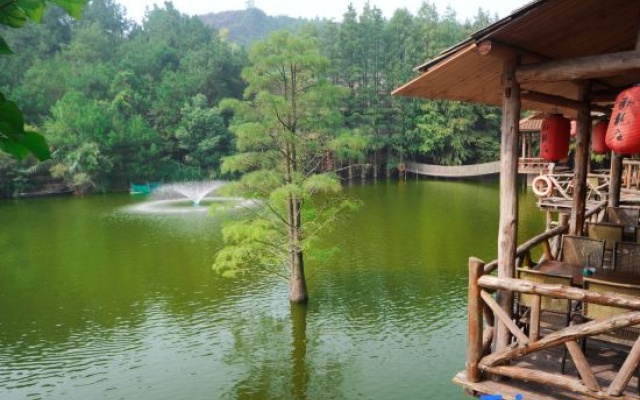 Wolong Riverside Manor – Outside – Jinhua