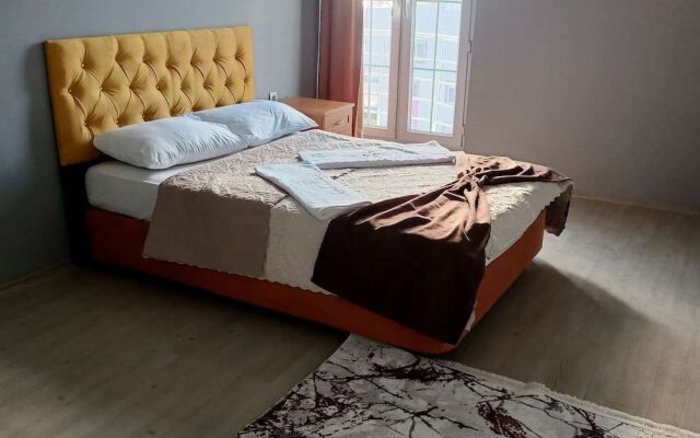 Gök Medusa Suites