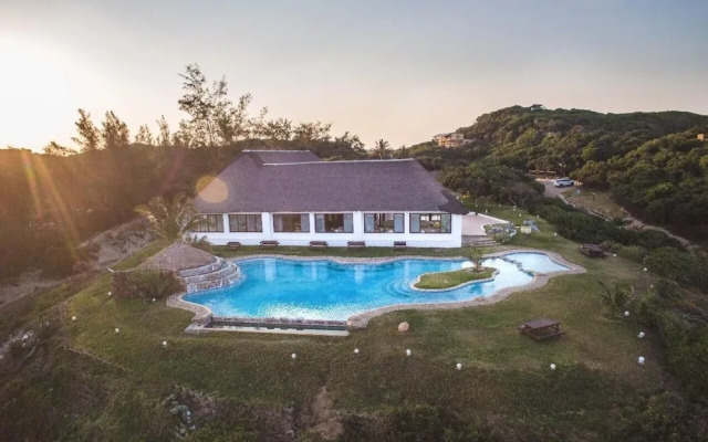 Paraiso de Chidenguele Resort